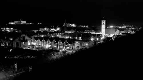 Wijk aan Zee bij nacht
Keywords: waz