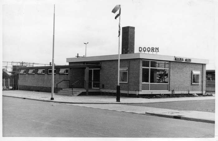 Bedrijven Beverwijk
Kantoor van Van Doorn kolenhandel nabij station
Keywords: bwijk sloop van doorn