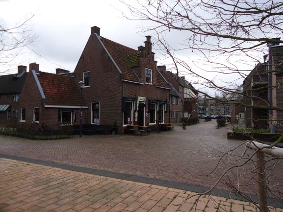 Voorheen oude boerderij van Vessies. Nu Camile 
Keywords: Bwijk