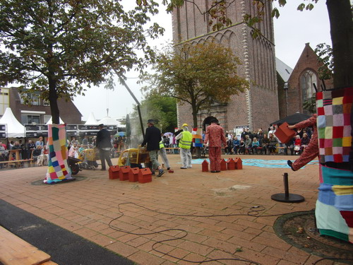 Kerkplein
Uit de Kunst op het Kerkplein
Foto: Jannie Raaijmakers  2011
Keywords: Bwijk Openbare Kunstwerken