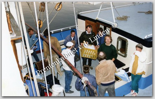 Engelandtocht 1988
Het provianderen in IJmuiden voor de Engelandtocht
Keywords: waz engelandtocht 1988