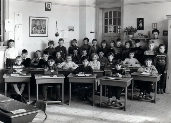 Heilighartschool Wijk aan Zee
H. Hartschool  anno 1958 - 1959
Keywords: waz heilighartschool wijk aan zee