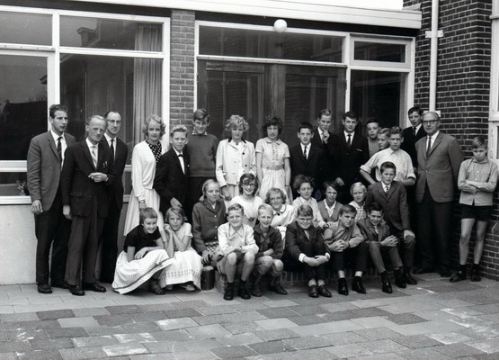 Heilighartschool Wijk aan Zee
H. Hartschool anno 1962
Keywords: waz heilighartschool wijk aan zee