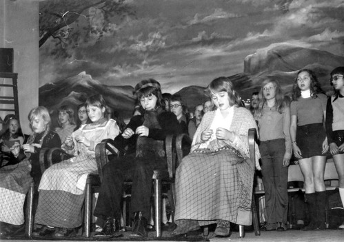 Heilig Hartschool
Musical Vissers en Stropers 1974
Keywords: waz h hartschool