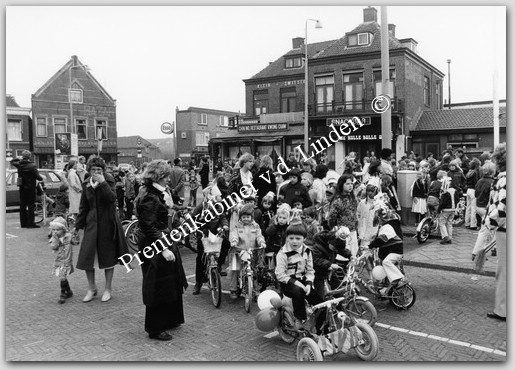 koninginnedag
Koninginnedag 1978
Keywords: waz koninginnedag