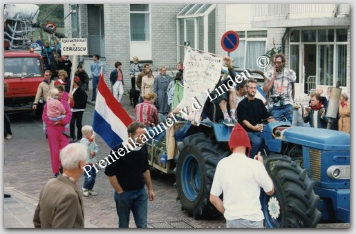 Toeristenseizoen 1992
Toeristenseizoen 1992
Keywords: waz toeristenseizoen