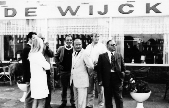 wrb
WRB met o.a. J. Zwart, R. Burger, H. ter Horst, Jan vd Wel  anno 1972
Keywords: waz wrb