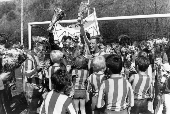 voetbal wijk aan zee
WZV
Keywords: waz voetbal wijk aan zee