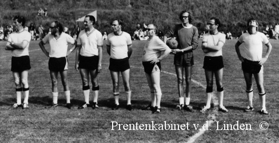 voetbal wijk aan zee
Anno 27 Augustus 1972
Keywords: waz voetbal wijk aan zee