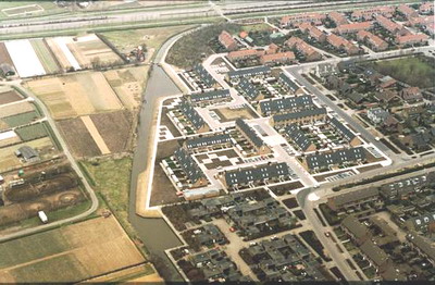 Westertuinen
Luchtfoto van Beverwijk - Westertuinen vanuit de lucht
Keywords: Westertuinen bwijk
