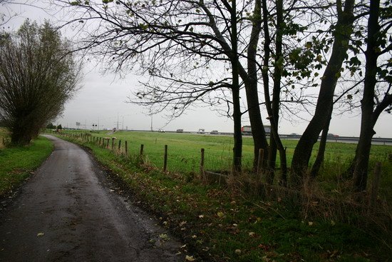 Fort Aagtendijk
Toegangsweg van het Fort Aagtendijk in 2005
Keywords: Fort Aagtendijk bwijk