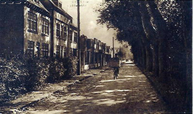 Groenelaan
De oude kazerne aan de Groenelaan.
Keywords: bwijk Groenelaan