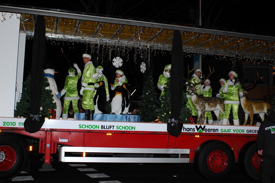 Kerstparade 2009
Kerstparade 2009 op de wagen van Hans Weeren

foto A v bogget
Keywords: bwijk Kerstparade 2009