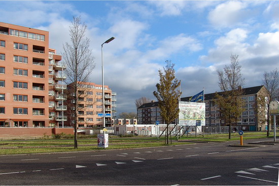 Laan der Nederlanden - Van der Hoopstraat
De nieuwe stadswijk van Meerestein bij de Laan der Nederlanden, op de achtergrond de woningen van der Hoopstraat.
Keywords: bwijk Laan der Nederlanden Van der Hoopstraat