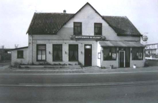 Noorderweg
Cafe De Klomp op een foto uit de jaren 80. Het cafe brandde af in 1988.
Foto: Hans Lodewijks
Keywords: Noorderweg