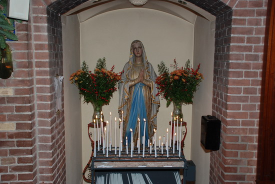 Sint Odulfskerk
Maria in kaars licht met de Kerstdagen
foto:JL
Keywords: waz Sint Odulfskerk