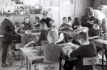 Filename=17 op school.JPG
Filesize=32KiB
Dimensions=550x365
Date added=Nov 06, 2009 17 op school.JPG