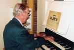 Filename=fam_schellevis_henk_orgel_web.jpg
Filesize=55KiB
Dimensions=555x375
Date added=Dec 07, 2015 fam_schellevis_henk_orgel_web.jpg