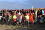 Filename=nieuwjaarsduik__4_2011.jpg
Filesize=99KiB
Dimensions=555x369
Date added=Jan 01, 2011 nieuwjaarsduik__4_2011.jpg