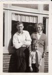 vader en moeder brasser in rien in de duinweg 7  1954 agp.jpg