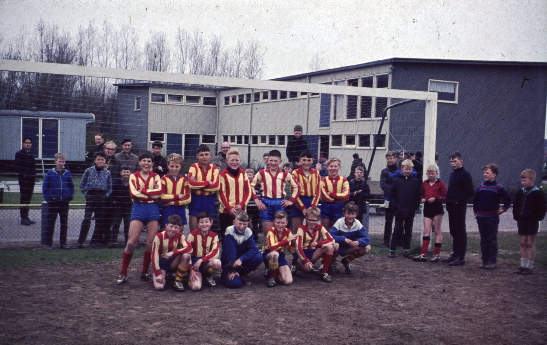 Voetbal Wijk aan Zee
Keywords: waz voetbal