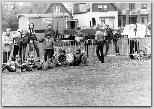 waz volksfeest
waz volksfeest Foto J. v.d. Linden
Keywords: waz feest